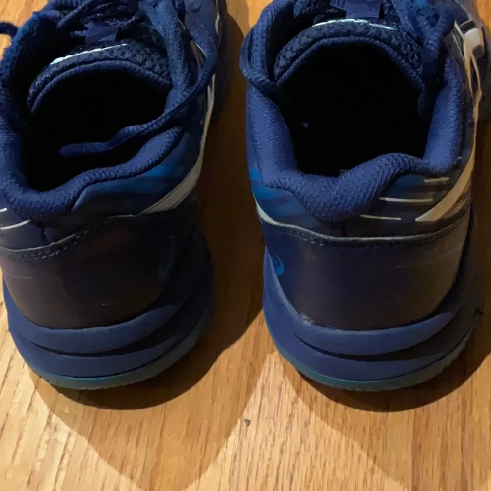 ASICS: Boy’s Gel Grade 8 Blue Expanse/White Tennis SHOES Size 5